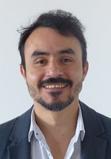  Biographie Javier Gil-Quijano